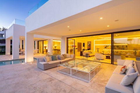 Villa i Marbella, Malaga, Marbella - € 6.990.000 | Ref: STRAND7570 - foto 28