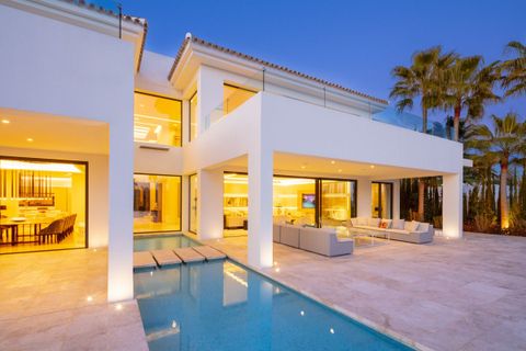 Villa i Marbella, Malaga, Marbella - € 6.990.000 | Ref: STRAND7570 - foto 29