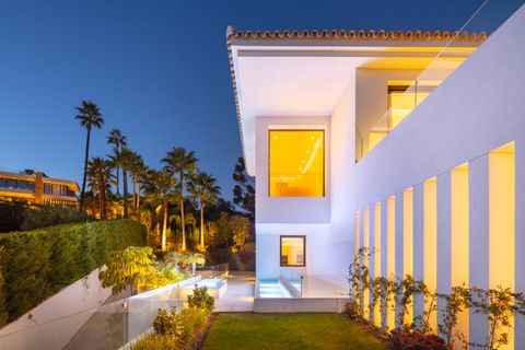Villa i Marbella, Malaga, Marbella - € 6.990.000 | Ref: STRAND7570 - foto 33