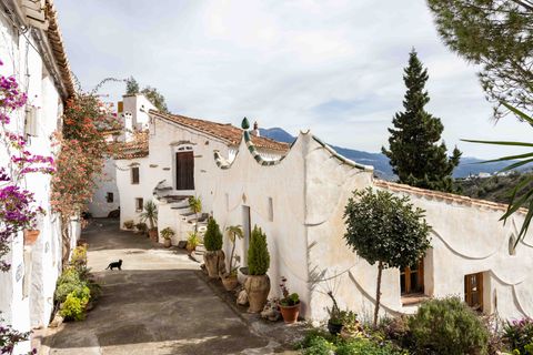 Byhus i Vinuela, Malaga, Vinuela - € 2.950.000 | Ref: STRANDP7145 - foto 3