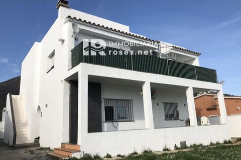 Villa i Roses, Gerona, Roses - € 460.000 | Ref: 2878 - foto 37