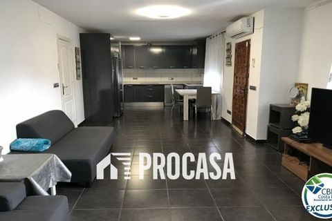 Villa a Roses, Gerona, Roses - € 460.000 | Ref: 3195 - foto 11