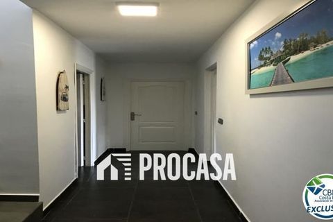 Villa a Roses, Gerona, Roses - € 460.000 | Ref: 3195 - foto 16