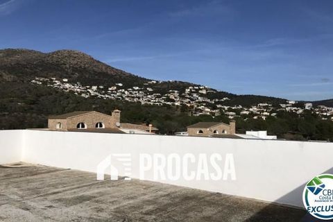 Villa a Roses, Gerona, Roses - € 460.000 | Ref: 3195 - foto 35