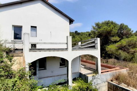 Villa a Andora, Savona, Andora - € 320.000 | Ref: 045 - foto 2