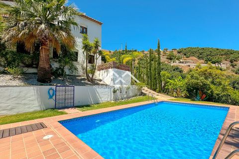 Villa in Frigiliana, Malaga - foto 1
