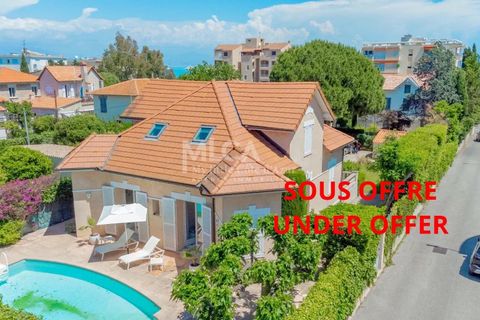 Villa i Antibes, Alpes-Maritimes, Antibes - € 1.590.000 | Ref: 83565898 - foto 1