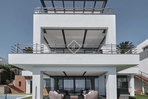 Villa i Manilva, Malaga, Manilva - € 2.995.000 | Ref: EST49670 - foto 2