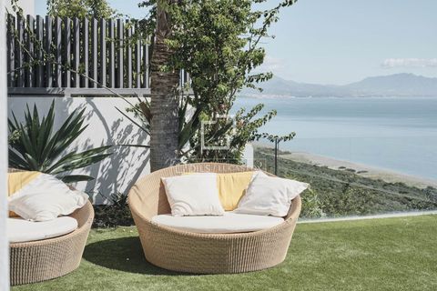 Villa i Manilva, Malaga, Manilva - € 2.995.000 | Ref: EST49670 - foto 49