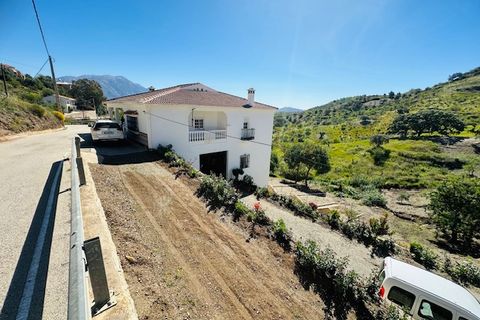 Villa i Vinuela, Malaga, Vinuela - € 375.000 | Ref: ID4202 - foto 3