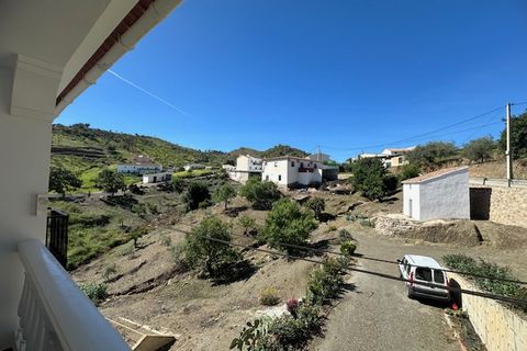 Villa i Vinuela, Malaga, Vinuela - € 375.000 | Ref: ID4202 - foto 27