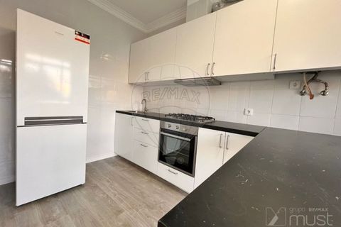 Lejlighed i Amadora, Lisbon, Amadora - € 200.000 | Ref: 124151143-4 - foto 2
