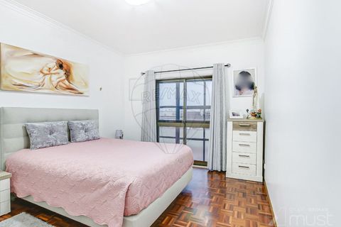 Villa i Amadora, Lisbon, Amadora - € 550.000 | Ref: 124151193-4 - foto 9