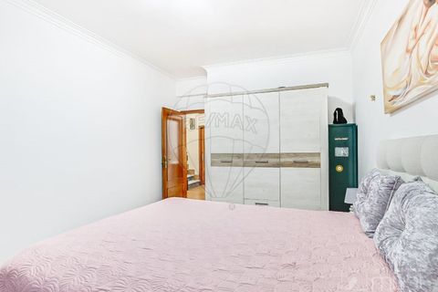 Villa i Amadora, Lisbon, Amadora - € 550.000 | Ref: 124151193-4 - foto 10