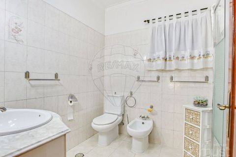 Villa i Amadora, Lisbon, Amadora - € 550.000 | Ref: 124151193-4 - foto 14