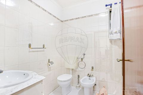 Villa i Amadora, Lisbon, Amadora - € 550.000 | Ref: 124151193-4 - foto 15