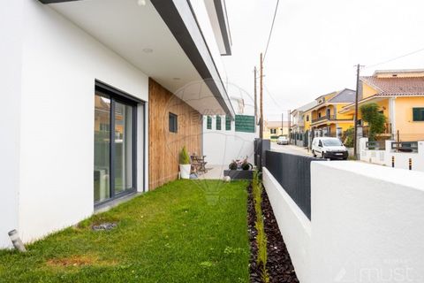 Villa a Odivelas, Lisbon, Odivelas - € 700.000 | Ref: 124151148-52 - foto 2