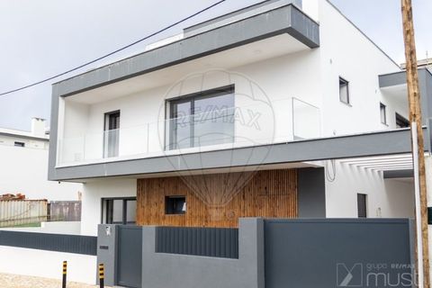 Villa a Odivelas, Lisbon, Odivelas - € 700.000 | Ref: 124151148-52 - foto 5