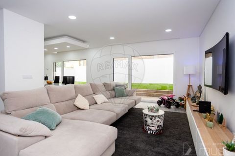 Villa a Odivelas, Lisbon, Odivelas - € 700.000 | Ref: 124151148-52 - foto 12
