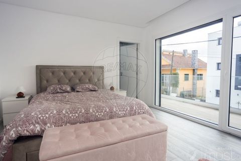 Villa a Odivelas, Lisbon, Odivelas - € 700.000 | Ref: 124151148-52 - foto 22
