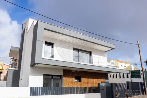 Villa a Odivelas, Lisbon, Odivelas - € 700.000 | Ref: 124151148-52 - foto 44