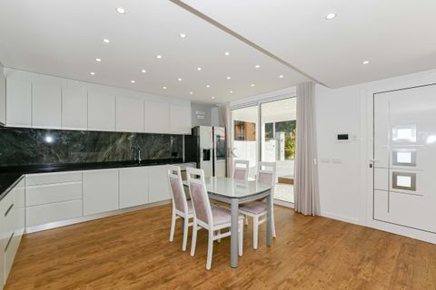 Villa a Machico, Madeira, Machico - € 1.250.000 | Ref: 8653 - foto 7