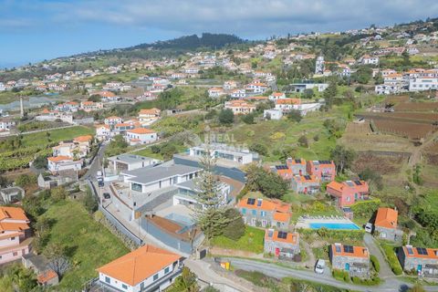 Villa i Calheta, Madeira, Calheta - € 1.800.000 | Ref: 071808 - foto 9