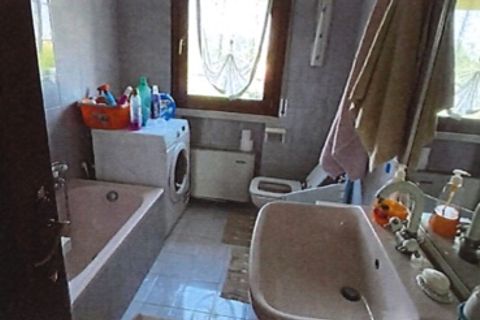 Villa a Concamarise, Verona, Concamarise - € 170.000 | Ref: GB00000000 - foto 32
