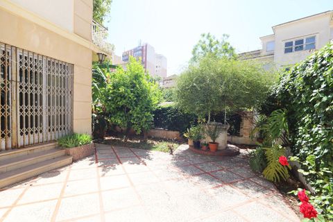 Villa i Denia, Alicante, Denia - € 1.500.000 | Ref: L001481 - foto 12