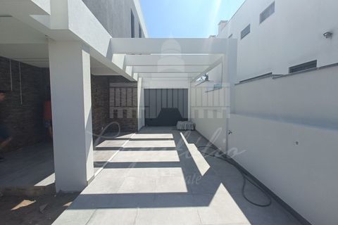 Villa in Corroios, Setubal, Corroios - € 659.000 | Ref: HAB_132 - foto 15