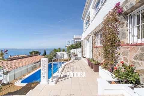 Villa a Roses, Gerona, Roses - € 960.000 | Ref: 3210 - foto 24