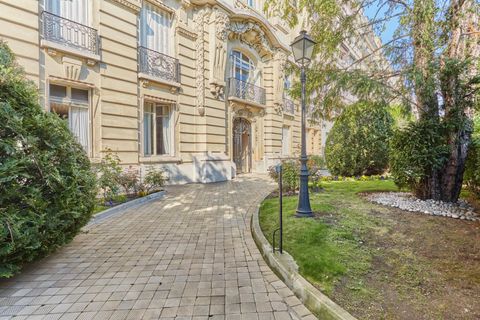 Lejlighed i Paris, Paris, Paris - € 3.950.000 | Ref: HH-15343479 - foto 16