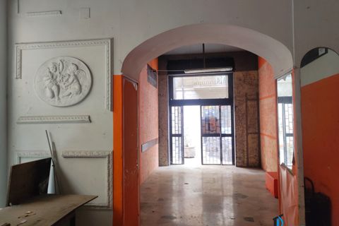 L'establiment comercial a Terni, Terni, Terni - € 800/mes | Ref: NML-1909 - foto 4