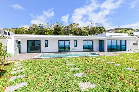 Villa i Machico, Madeira, Machico - € 1.250.000 | Ref: 8654 - foto 1