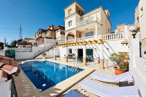 Villa i Torre Del Mar, Malaga, Torre Del Mar - € 850.000 | Ref: MLH681 - foto 4