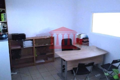 L'establiment comercial a Barcelos, Braga, Barcelos - € 850/mes | Ref: 272N00989 - foto 8