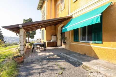 Villa i Bordighera, Imperia, Bordighera - € 850.000 | Ref: AG-DOM 5201 - foto 8