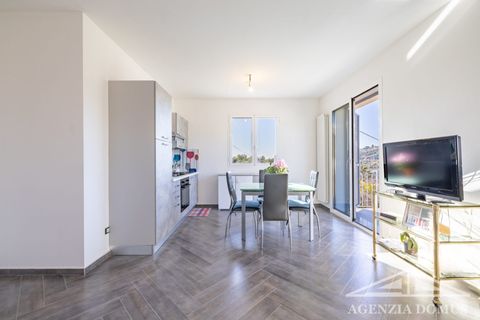 Villa a Bordighera, Imperia, Bordighera - € 490.000 | Ref: AG-DOM 5200 - foto 6