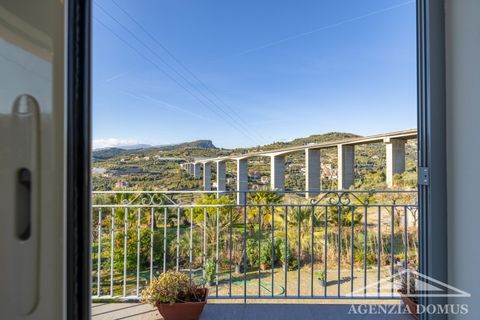 Villa a Bordighera, Imperia, Bordighera - € 490.000 | Ref: AG-DOM 5200 - foto 8
