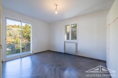Villa a Bordighera, Imperia, Bordighera - € 490.000 | Ref: AG-DOM 5200 - foto 13