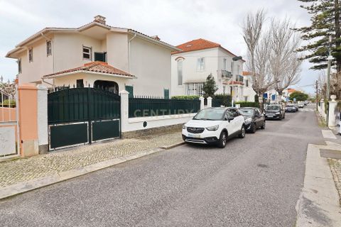 Villa i Oeiras, Lisbon, Oeiras - € 1.700.000 | Ref: C0404-00291 - foto 3