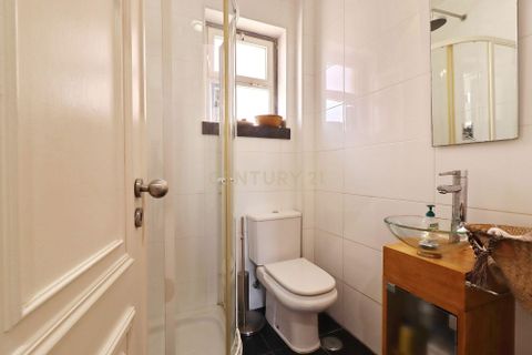 Villa i Oeiras, Lisbon, Oeiras - € 1.700.000 | Ref: C0404-00291 - foto 17