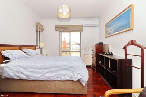 Villa i Oeiras, Lisbon, Oeiras - € 1.700.000 | Ref: C0404-00291 - foto 22