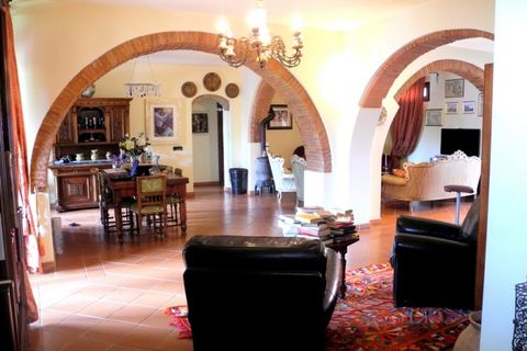 Villa i Pisa, Pisa, Pisa - € 1.350.000 | Ref: c 275 - foto 4
