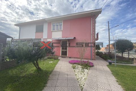 Villa i Cavarzere, Venice, Cavarzere - € 157.000 | Ref: CA129V-R - foto 1