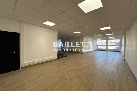 L'establiment comercial a Biot, Alpes-Maritimes, Biot - € 2.500/mes | Ref: 0663 - foto 4