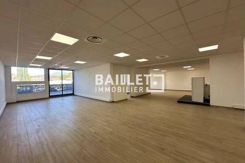 L'establiment comercial a Biot, Alpes-Maritimes, Biot - € 2.500/mes | Ref: 0663 - foto 12
