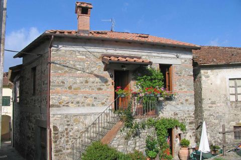 Villa i Bagnone, Massa and Carrara, Bagnone - € 130.000 | Ref: 480A-155640 - foto 1