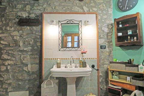 Villa i Bagnone, Massa and Carrara, Bagnone - € 130.000 | Ref: 480A-155640 - foto 13