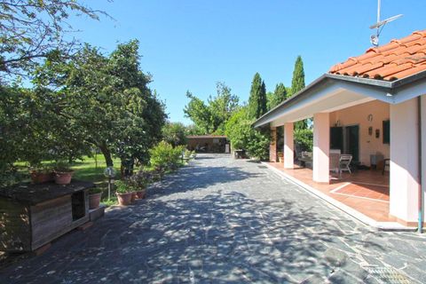 Villa i Carrara, Massa and Carrara, Carrara - € 740.000 | Ref: 010L-155806 - foto 2